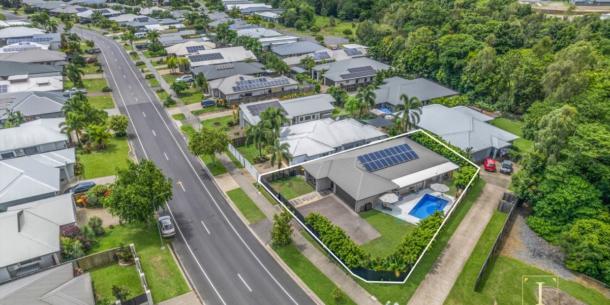 159 Roberts Drive, Trinity Beach, QLD 4879 AUS