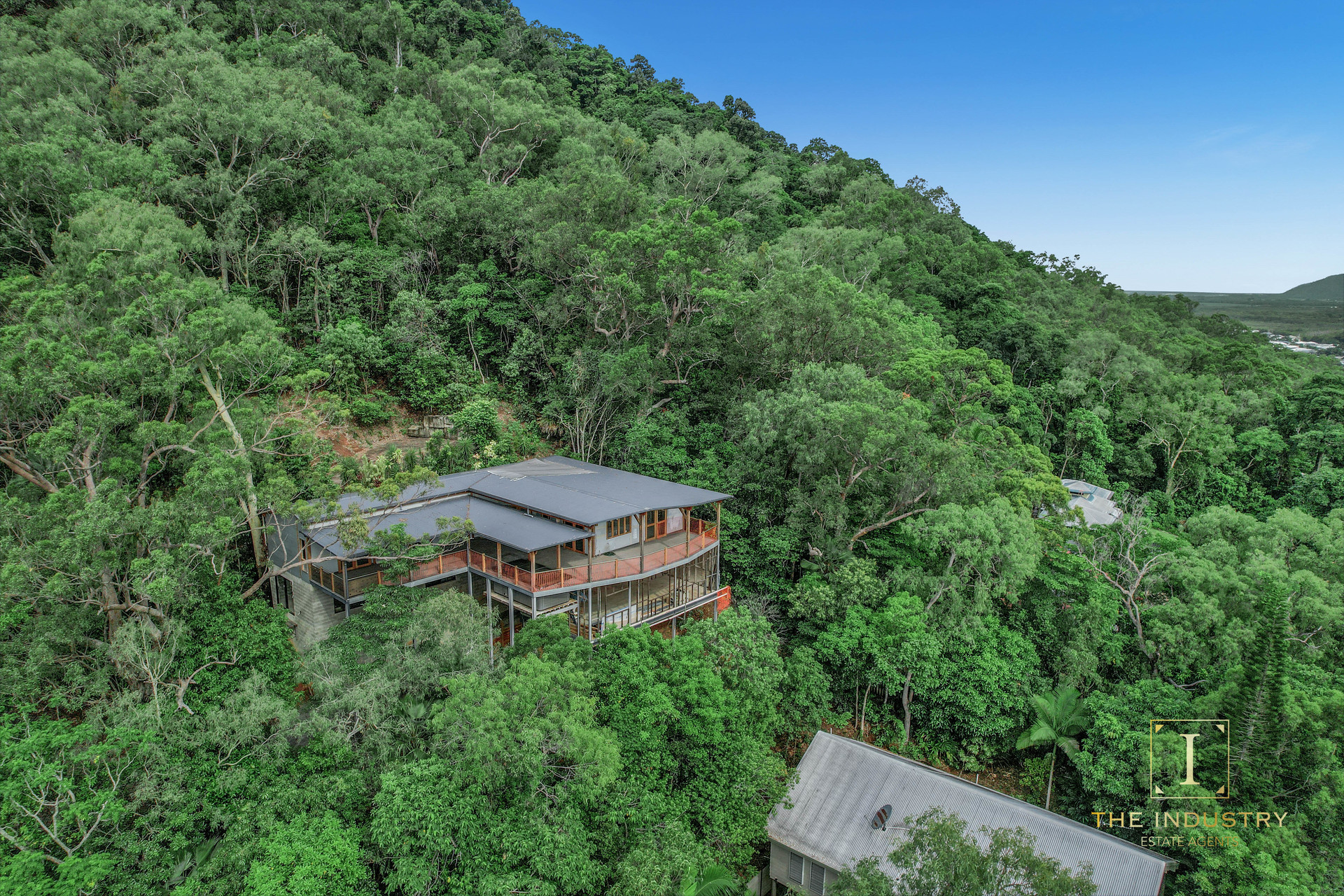 4 Tari Place, Trinity Beach, QLD 4879 AUS