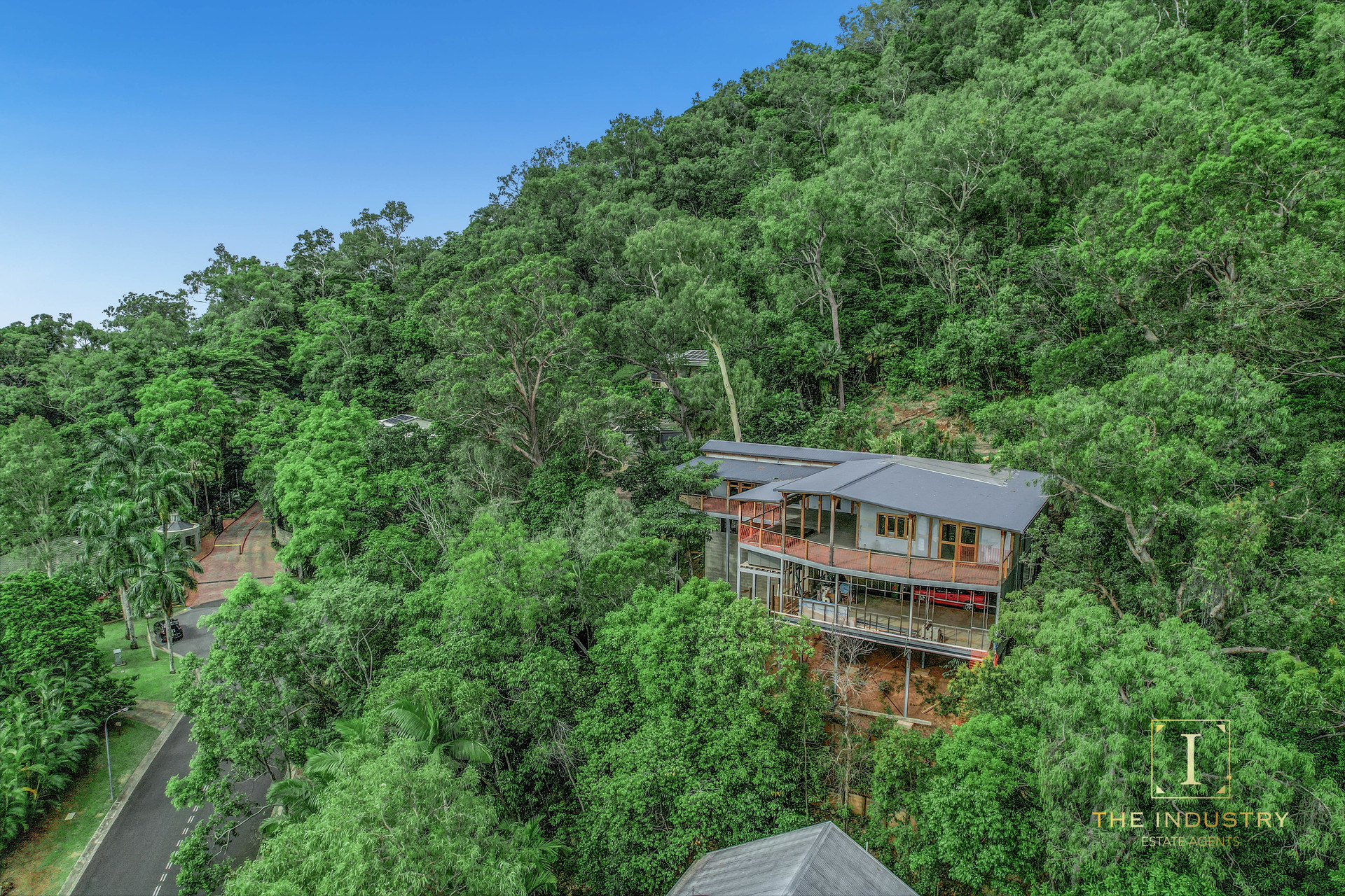 4 Tari Place, Trinity Beach, QLD 4879 AUS