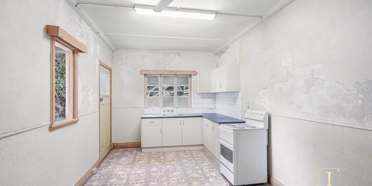 4/14 Casella Street, Earlville, QLD 4870 AUS