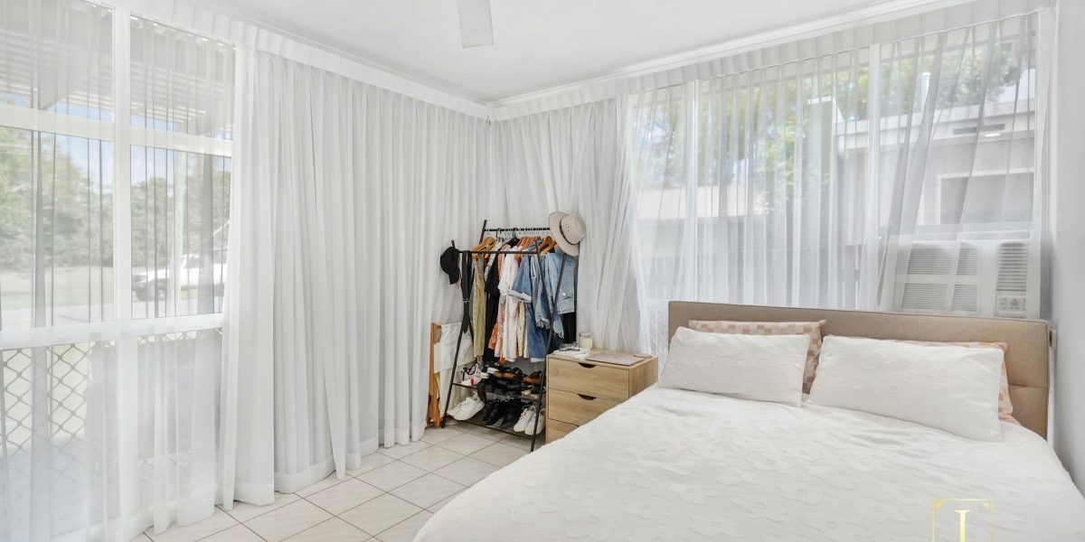 94 Cunningham Street, Yorkeys Knob, QLD 4878 AUS
