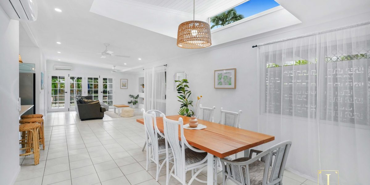 94 Cunningham Street, Yorkeys Knob, QLD 4878 AUS