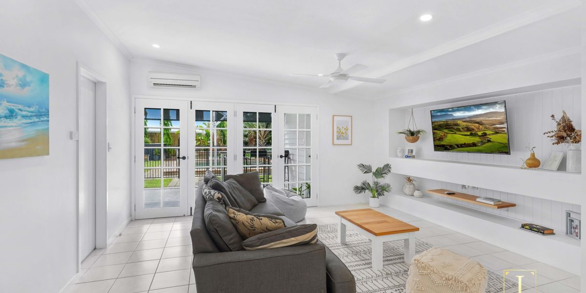 94 Cunningham Street, Yorkeys Knob, QLD 4878 AUS