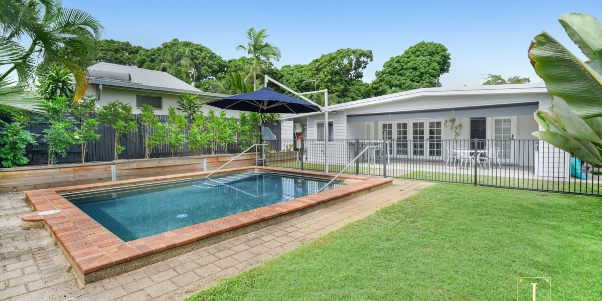 94 Cunningham Street, Yorkeys Knob, QLD 4878 AUS