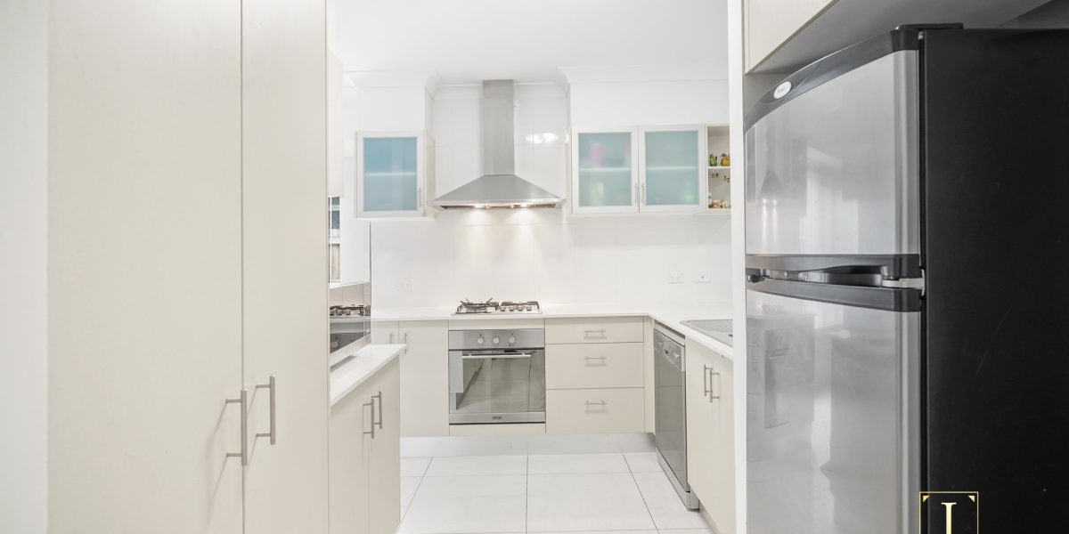 25 Landsborough Drive, Smithfield, QLD 4878 AUS
