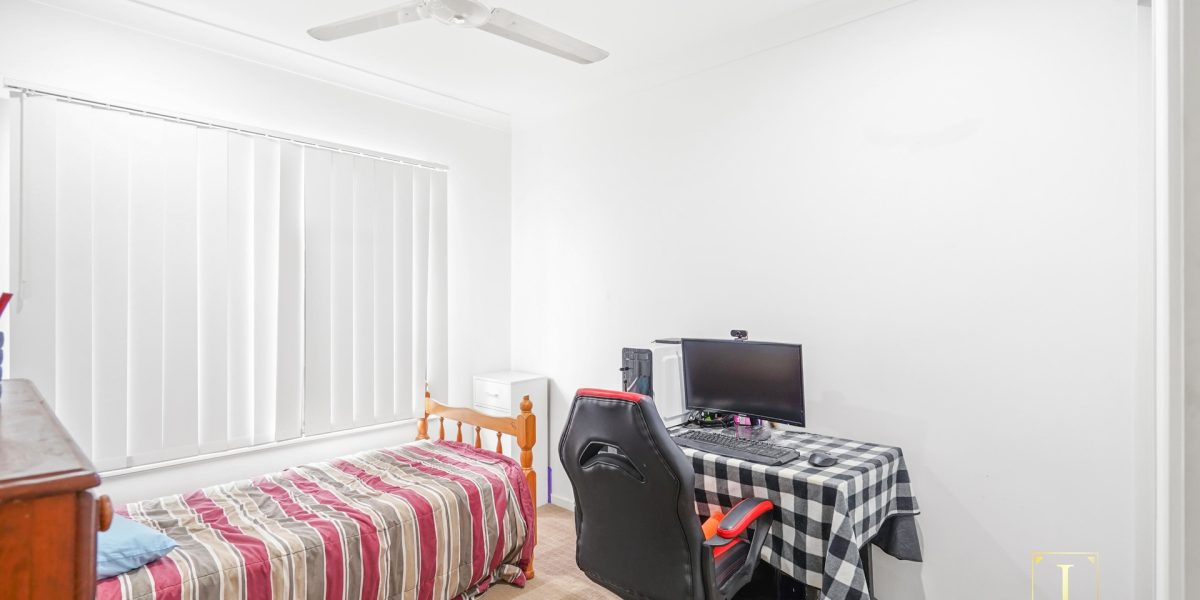 25 Landsborough Drive, Smithfield, QLD 4878 AUS