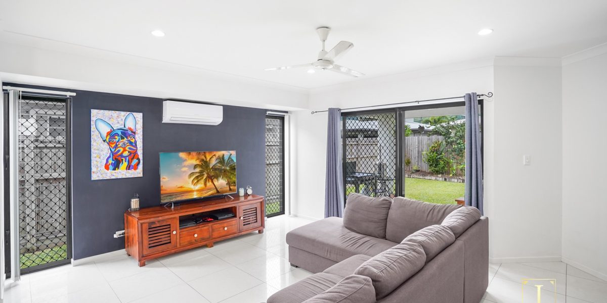 25 Landsborough Drive, Smithfield, QLD 4878 AUS
