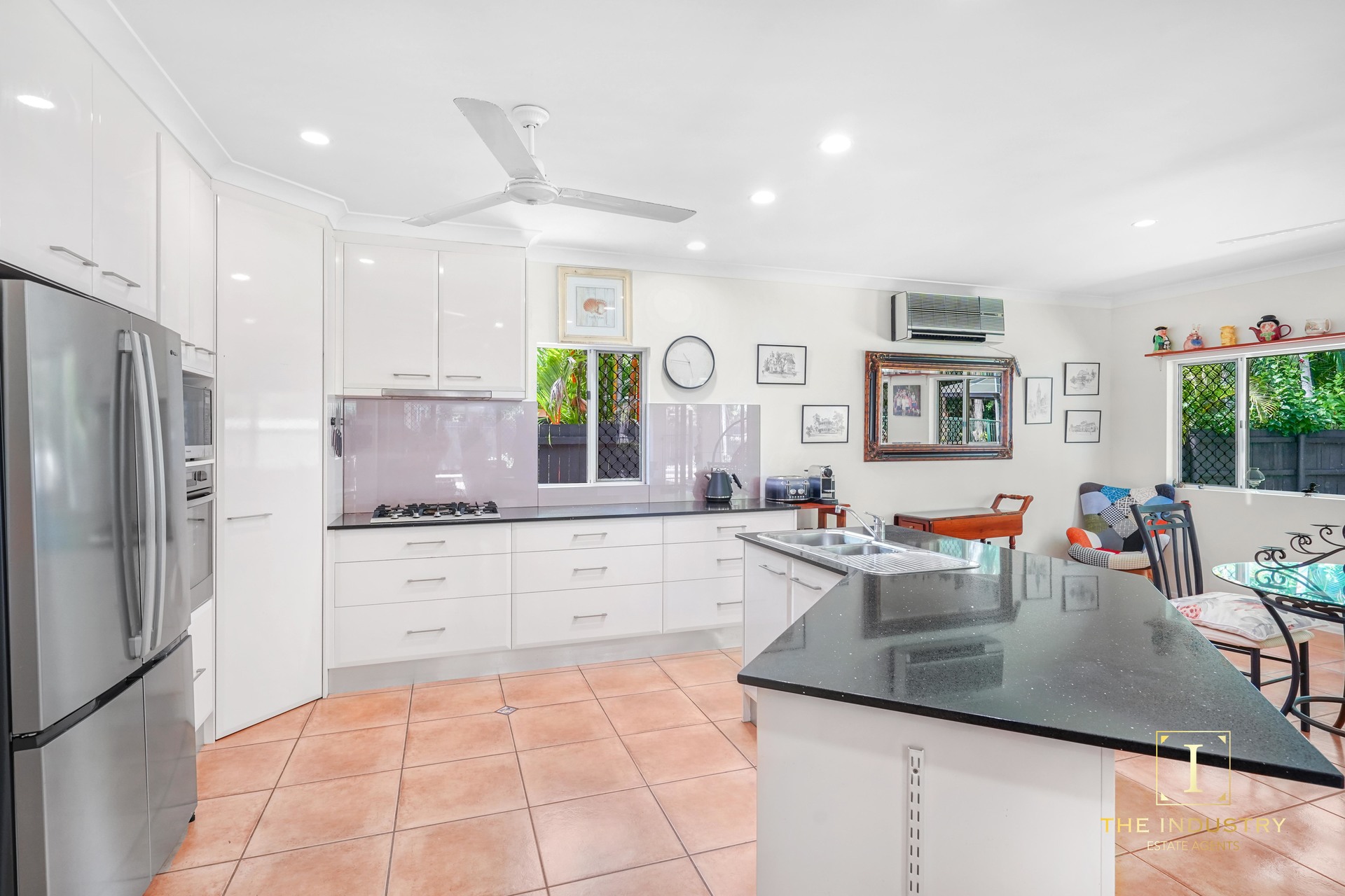 39 Bramble Street, Clifton Beach, QLD 4879 AUS