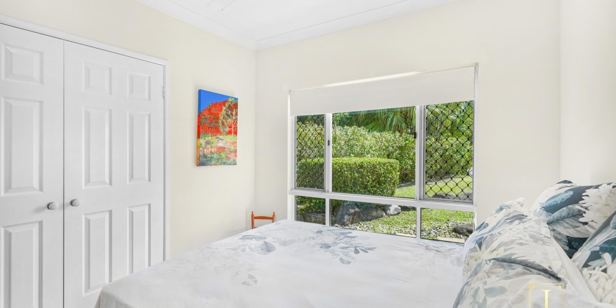 39 Bramble Street, Clifton Beach, QLD 4879 AUS