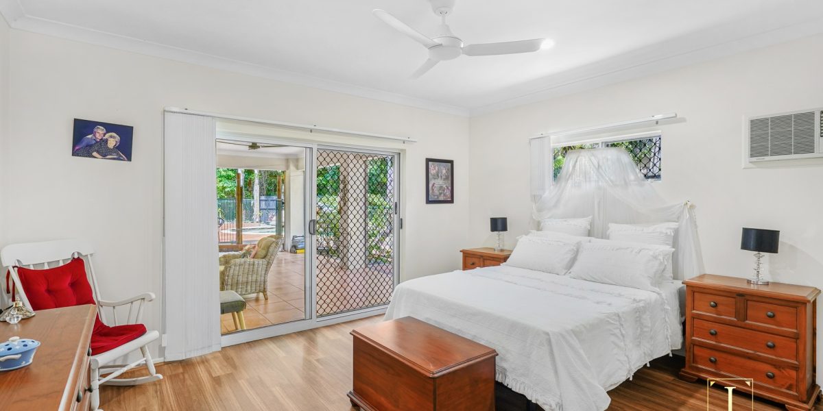39 Bramble Street, Clifton Beach, QLD 4879 AUS