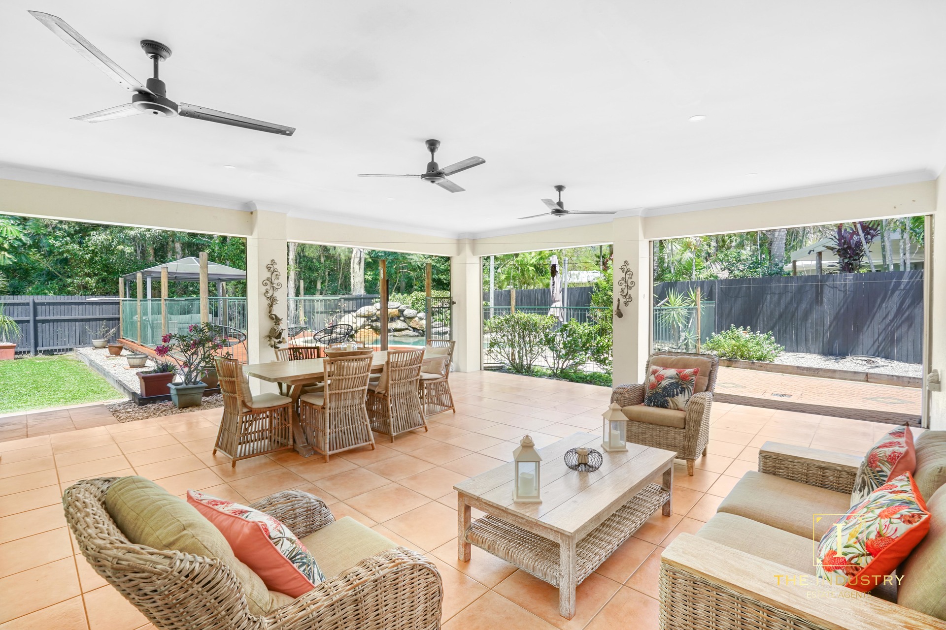 39 Bramble Street, Clifton Beach, QLD 4879 AUS