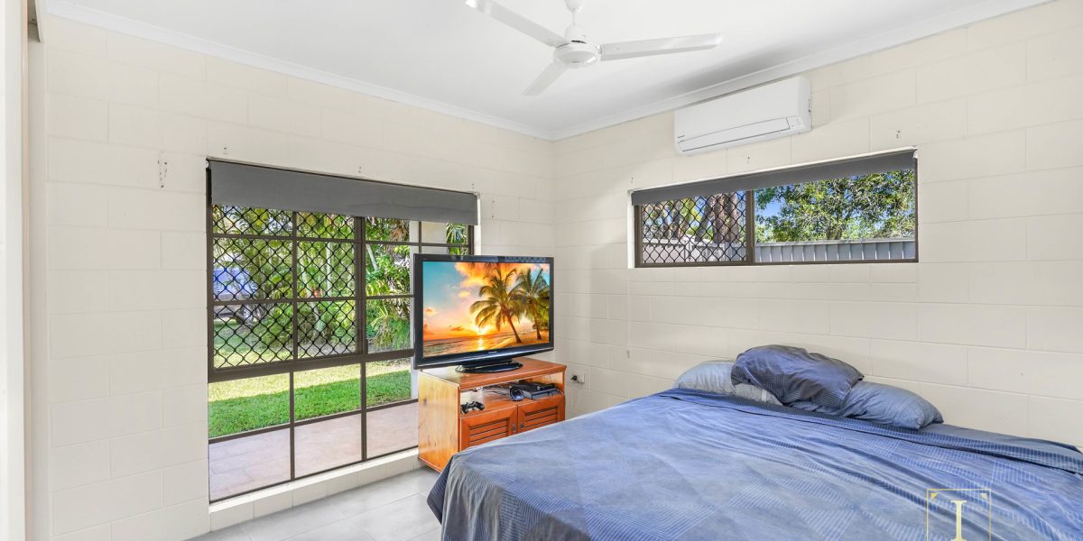 2 Parton Close, White Rock, QLD 4868 AUS