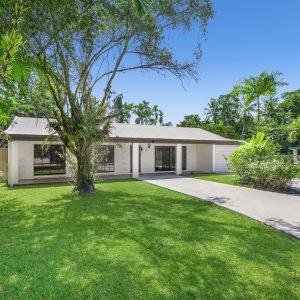 2 Parton Close, White Rock, QLD 4868 AUS
