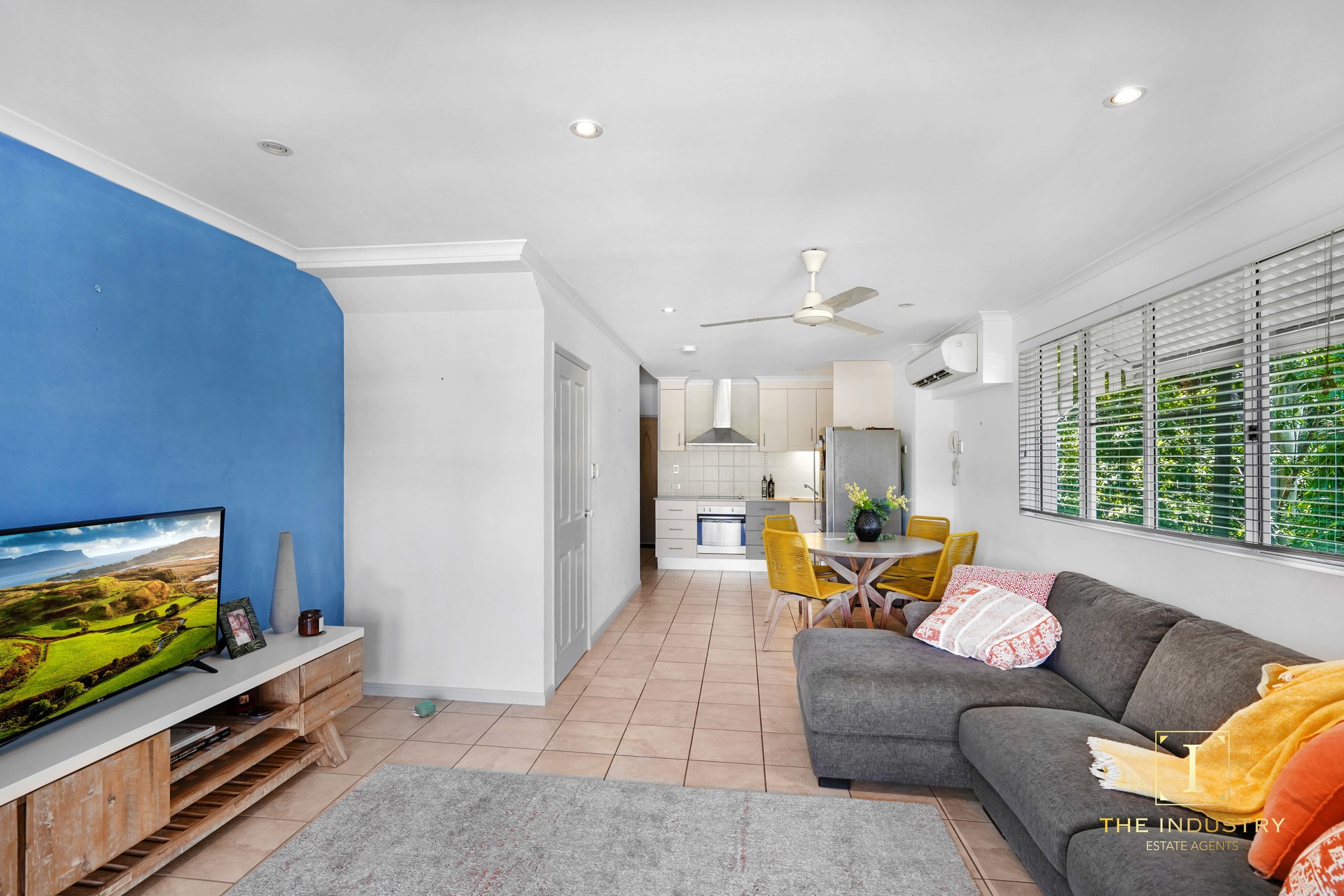 24/110-118 Moore Street, Trinity Beach, QLD 4879 AUS