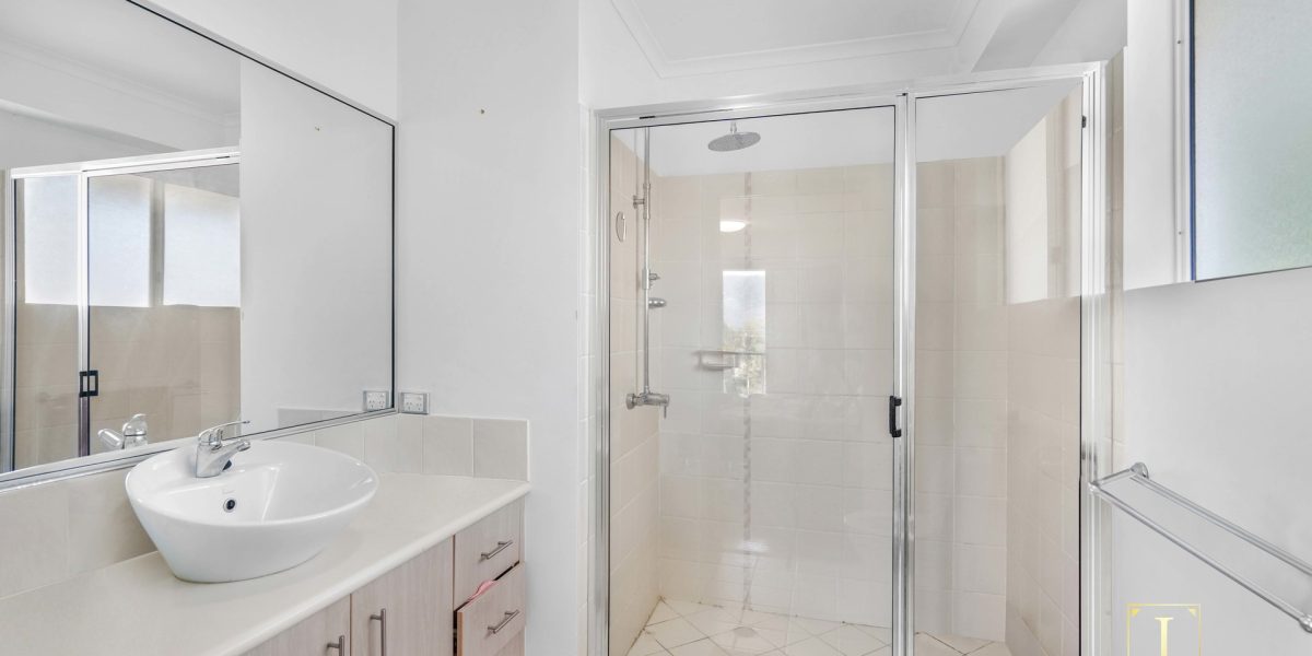 24/110-118 Moore Street, Trinity Beach, QLD 4879 AUS