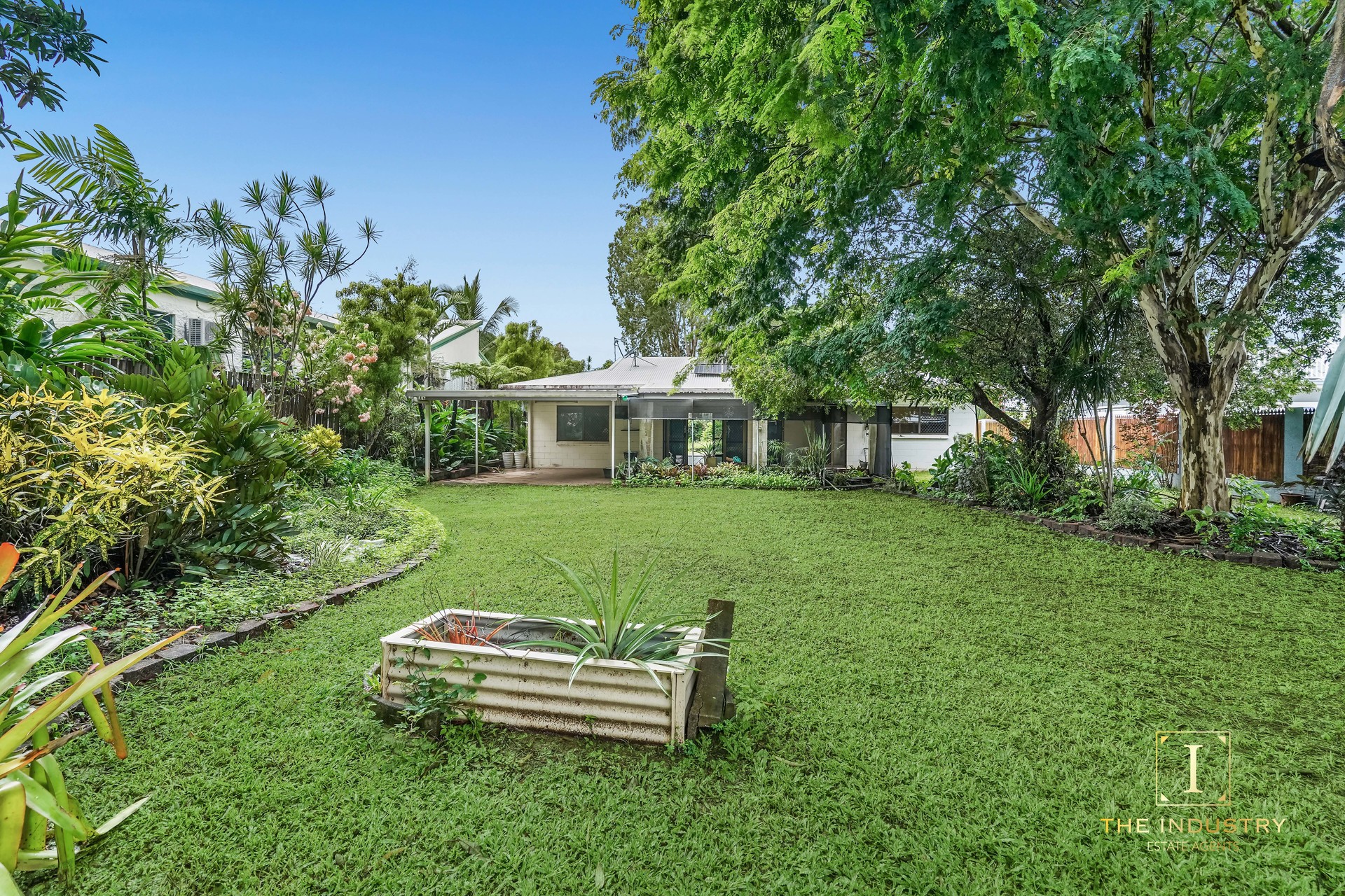 34 Kitava Street, Trinity Beach, QLD 4879 AUS