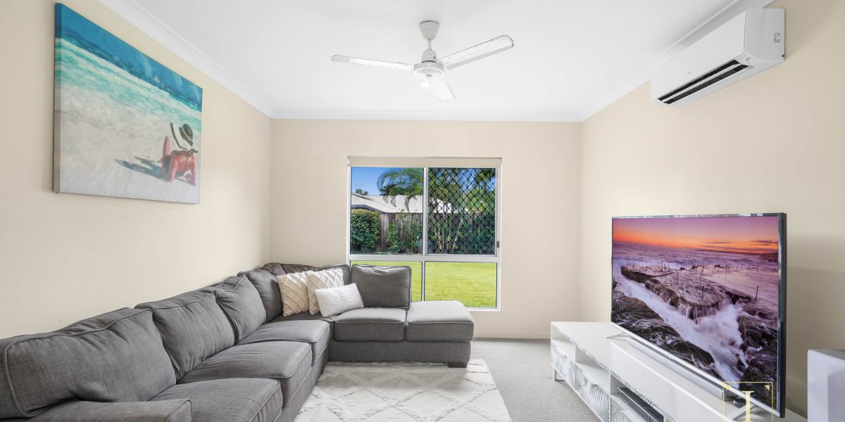 87 Roberts Drive, Trinity Beach, QLD 4879 AUS