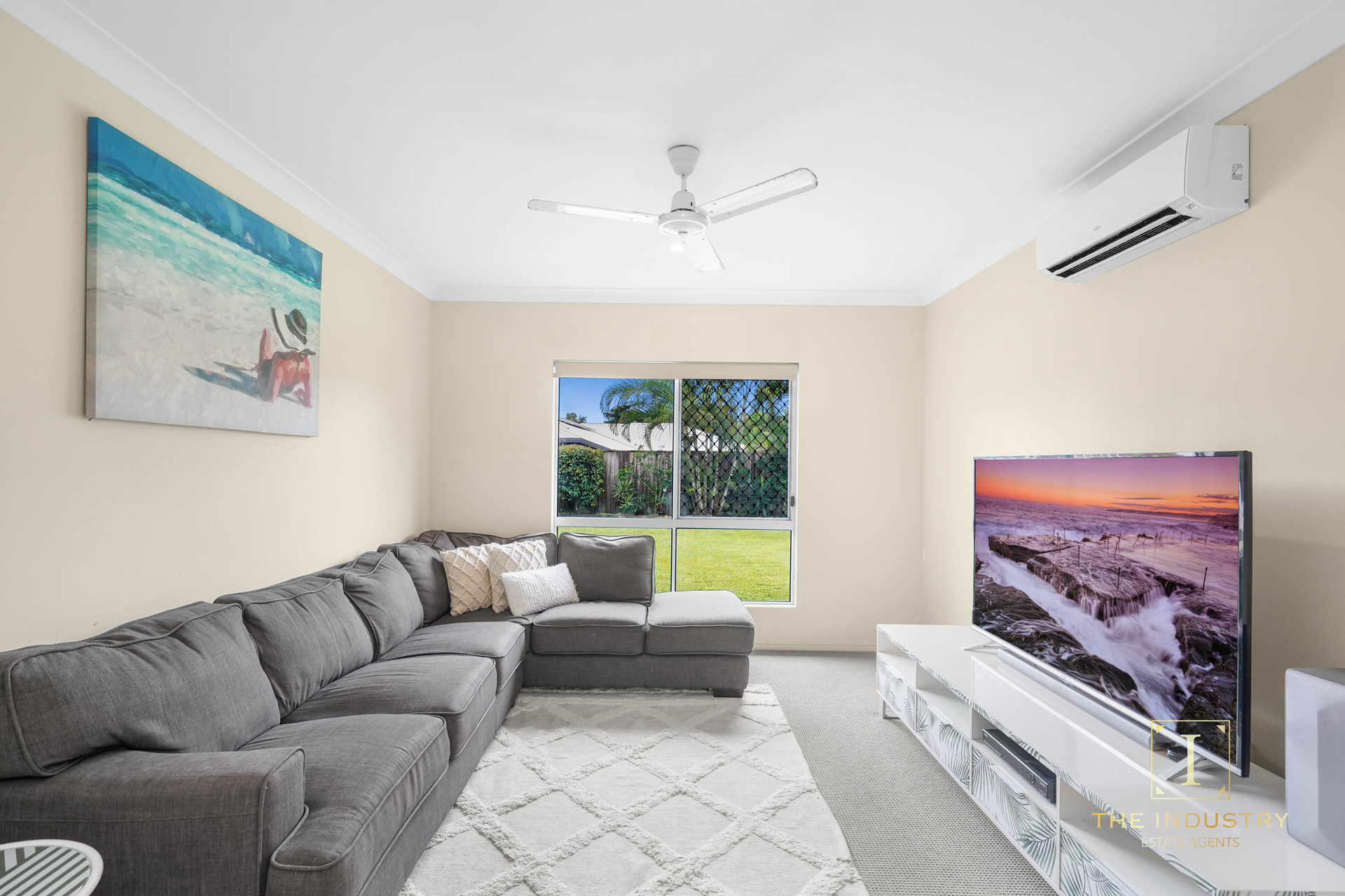 87 Roberts Drive, Trinity Beach, QLD 4879 AUS