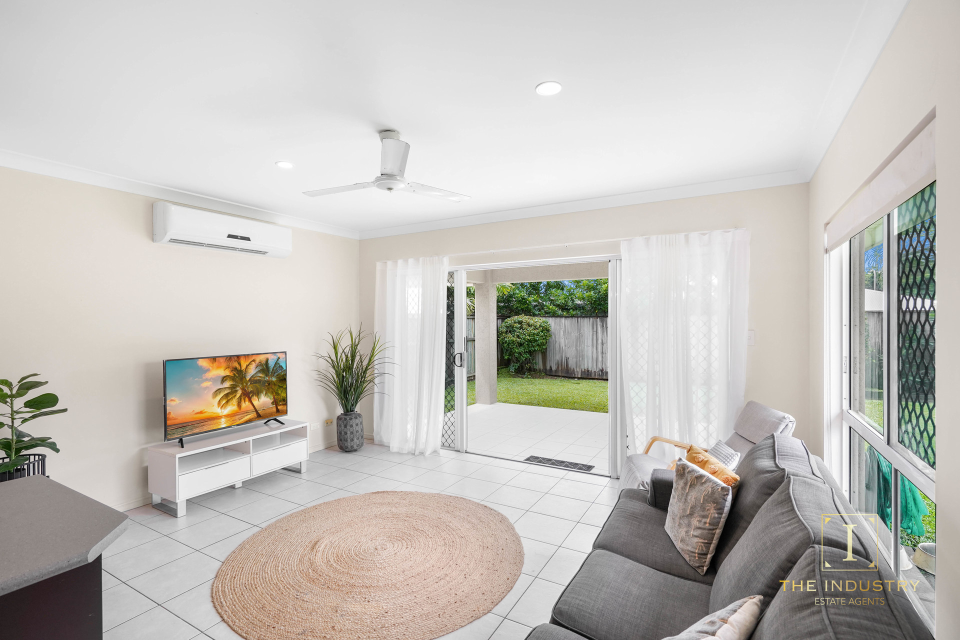 87 Roberts Drive, Trinity Beach, QLD 4879 AUS