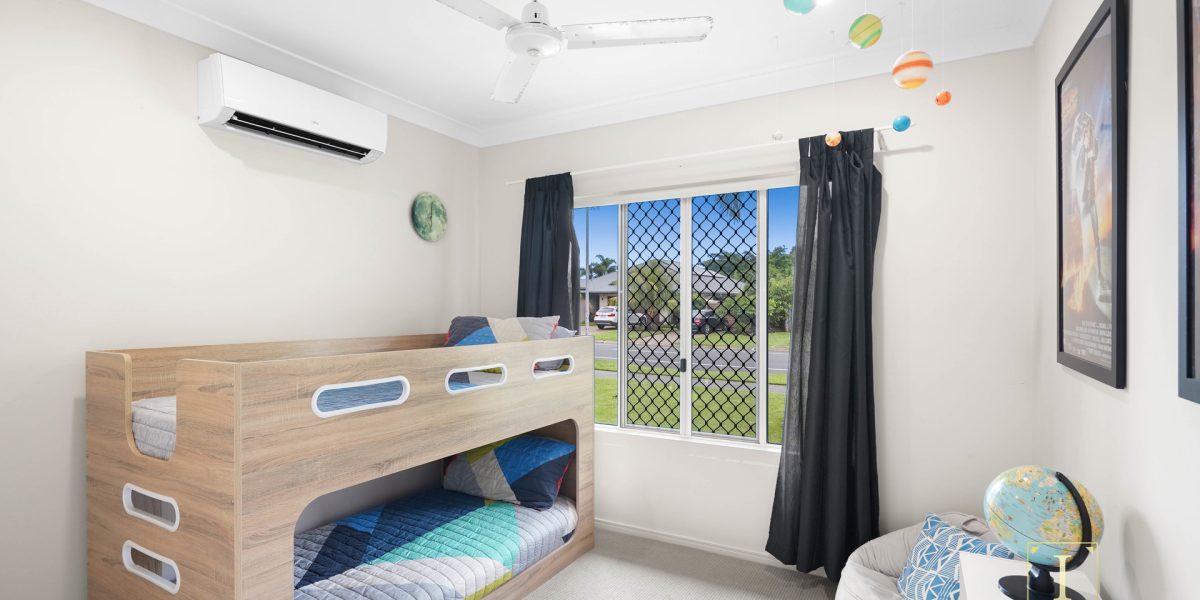 87 Roberts Drive, Trinity Beach, QLD 4879 AUS