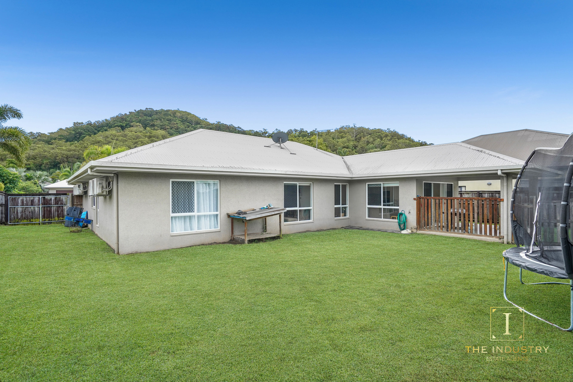 87 Roberts Drive, Trinity Beach, QLD 4879 AUS