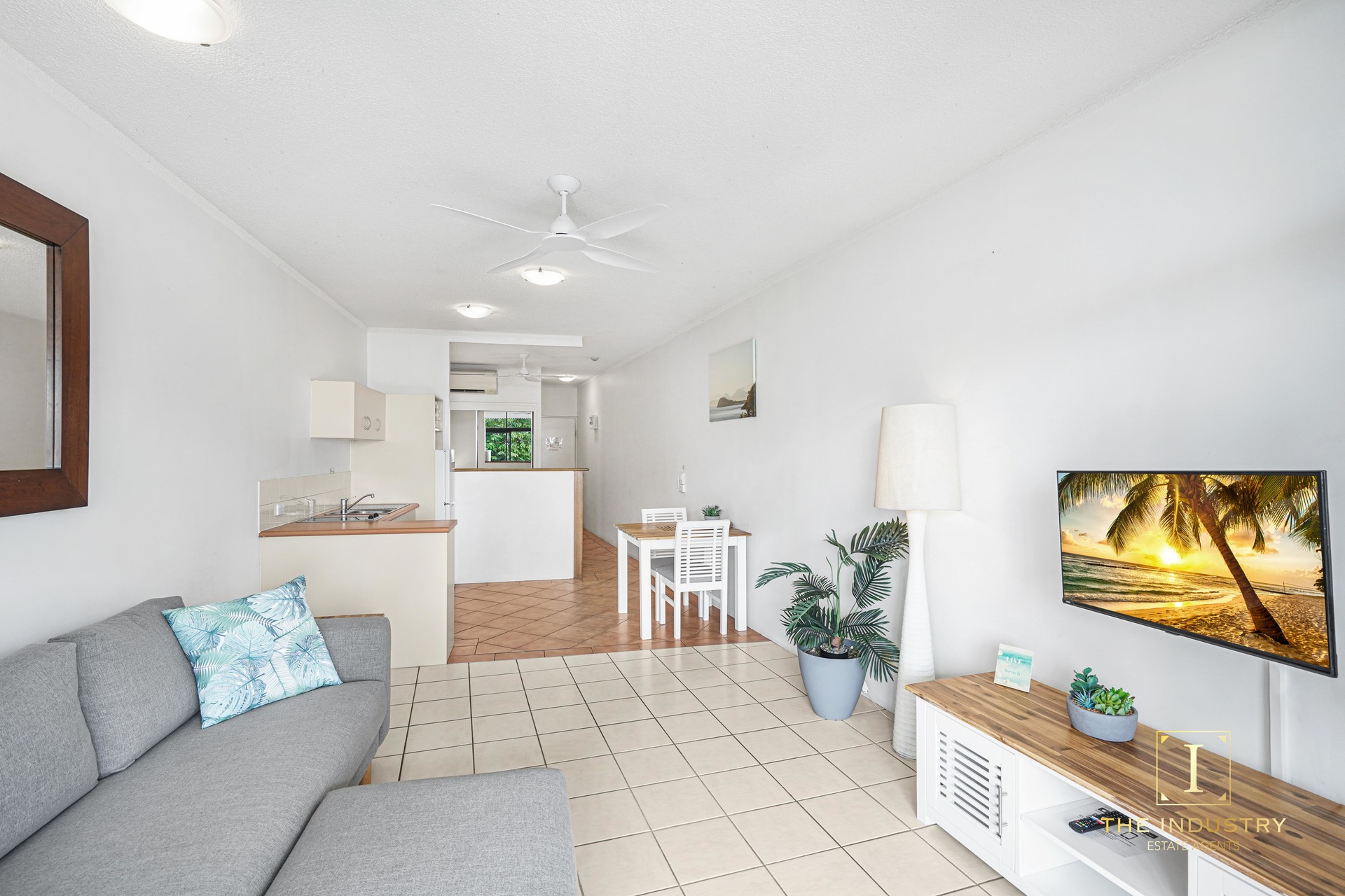 204/92-94 Moore Street, Trinity Beach, QLD 4879 AUS