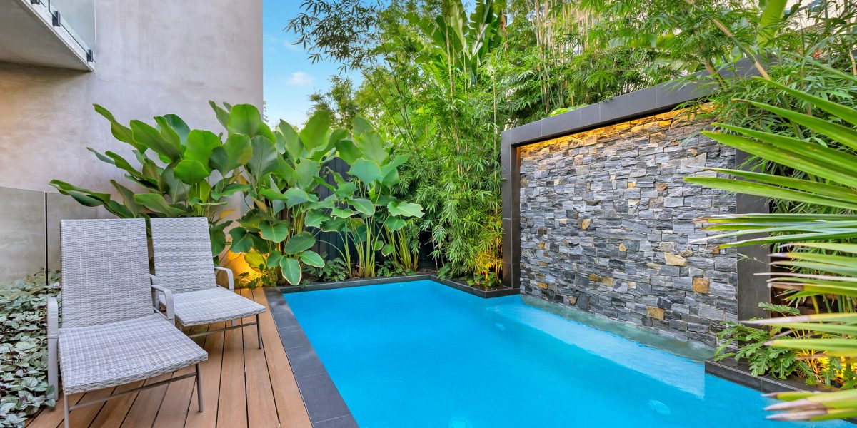 16c Amphora Street, Palm Cove, QLD 4879 AUS