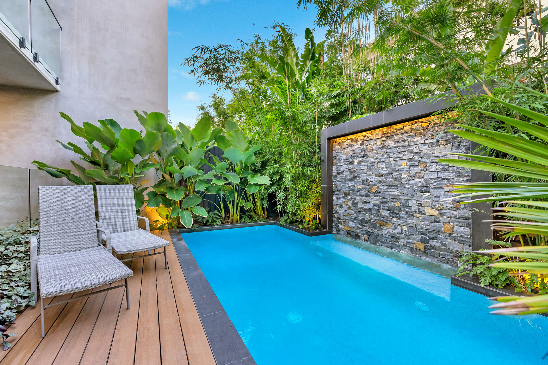 16c Amphora Street, Palm Cove, QLD 4879 AUS