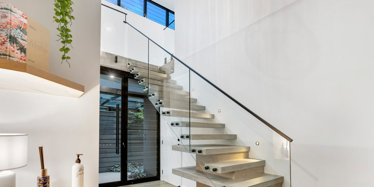 16c Amphora Street, Palm Cove, QLD 4879 AUS
