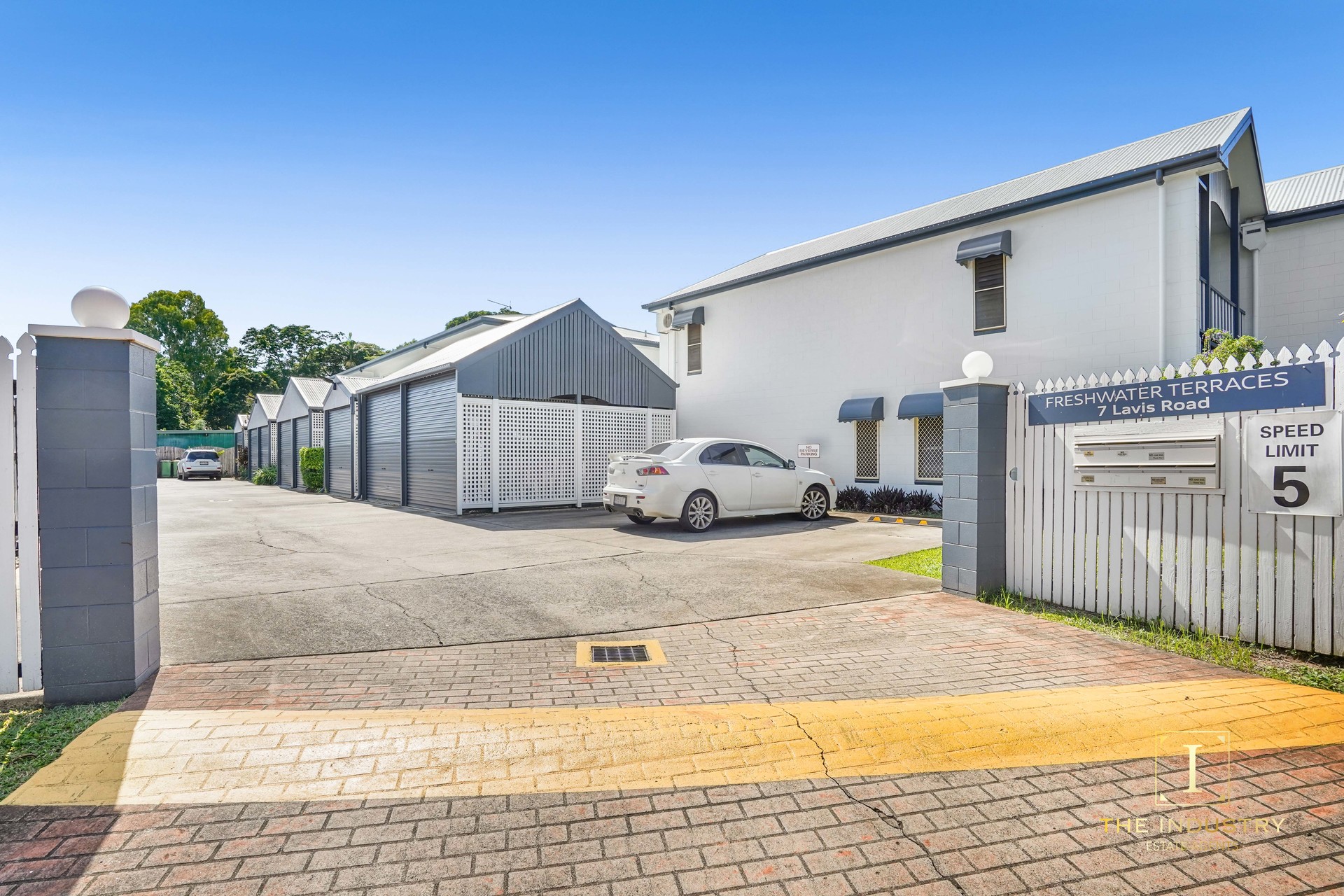 1/7 Lavis Road, Freshwater, QLD 4870 AUS