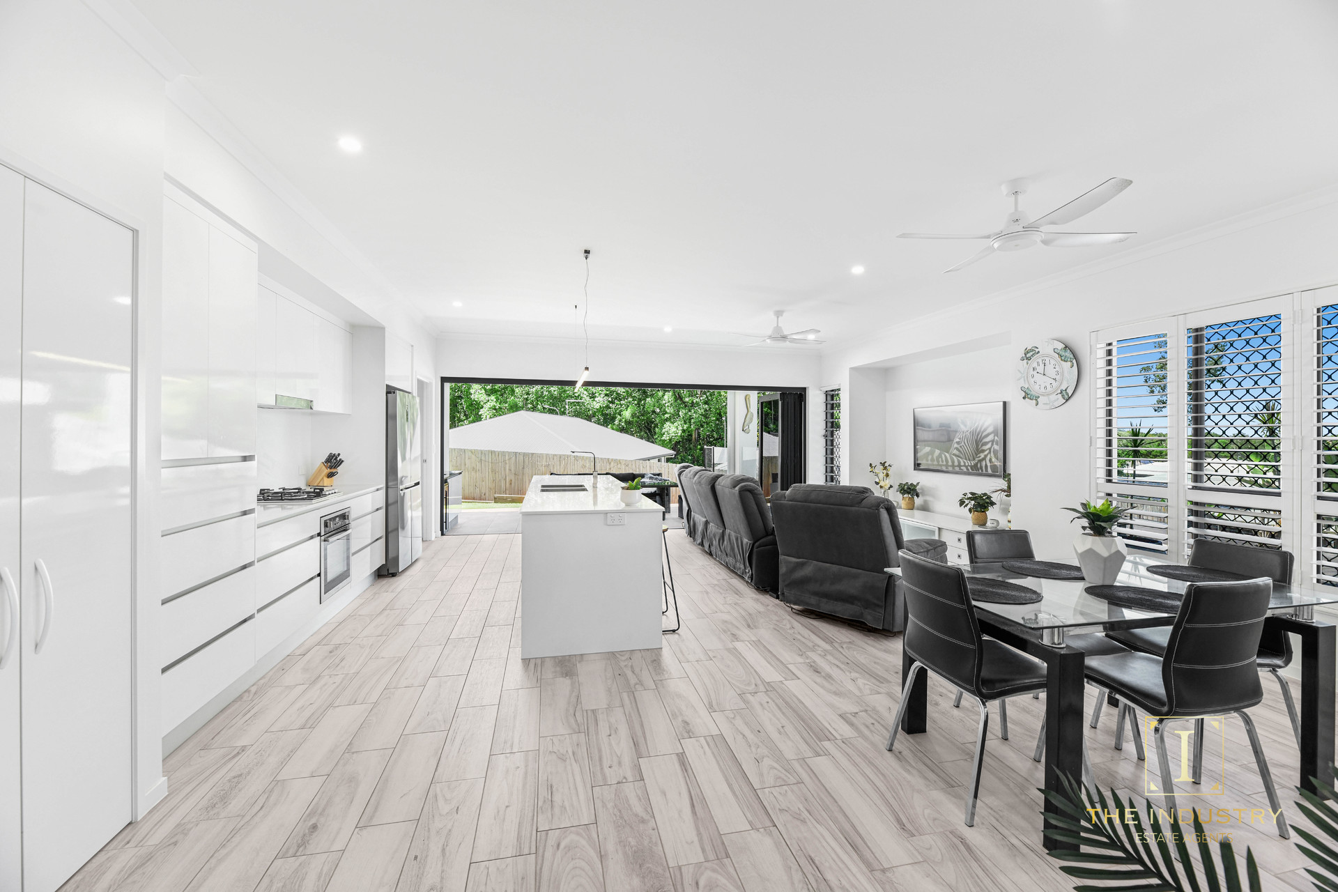 62 Flagship Drive, Trinity Beach, QLD 4879 AUS