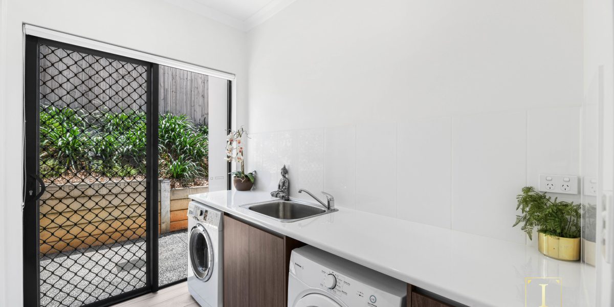 62 Flagship Drive, Trinity Beach, QLD 4879 AUS