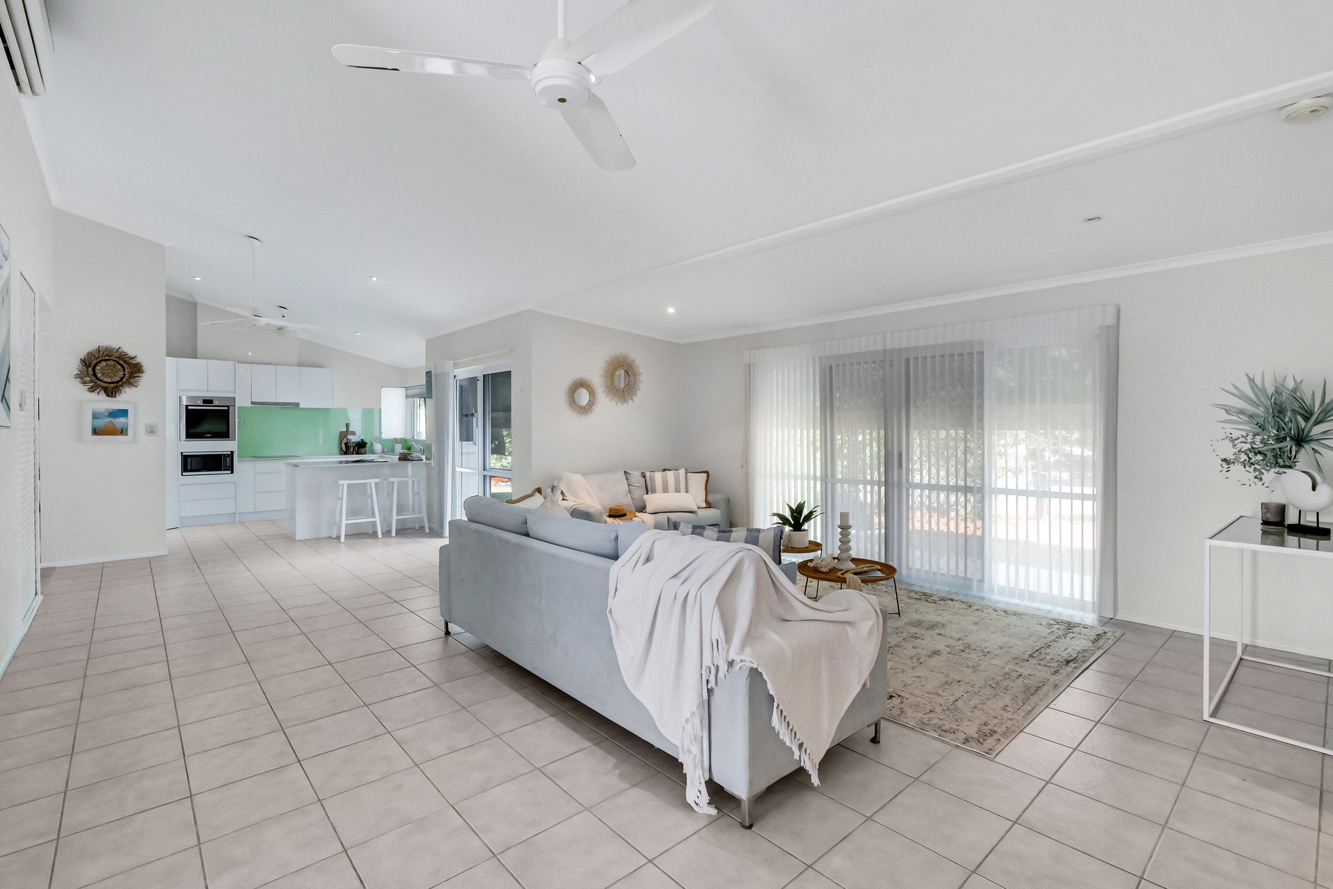 5 Beaver Street, Clifton Beach, QLD 4879 AUS