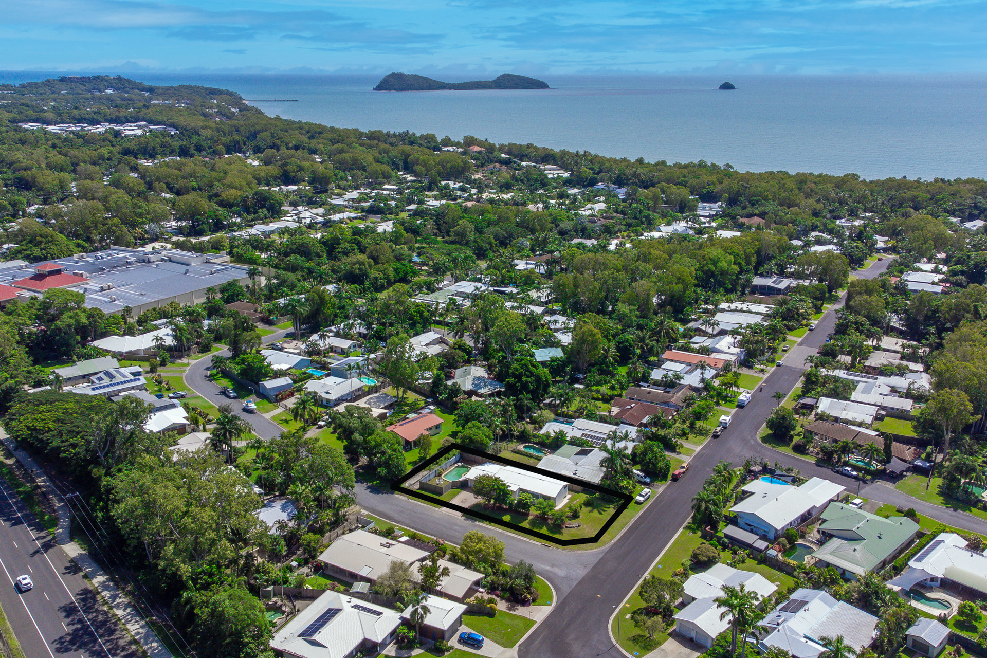 5 Beaver Street, Clifton Beach, QLD 4879 AUS