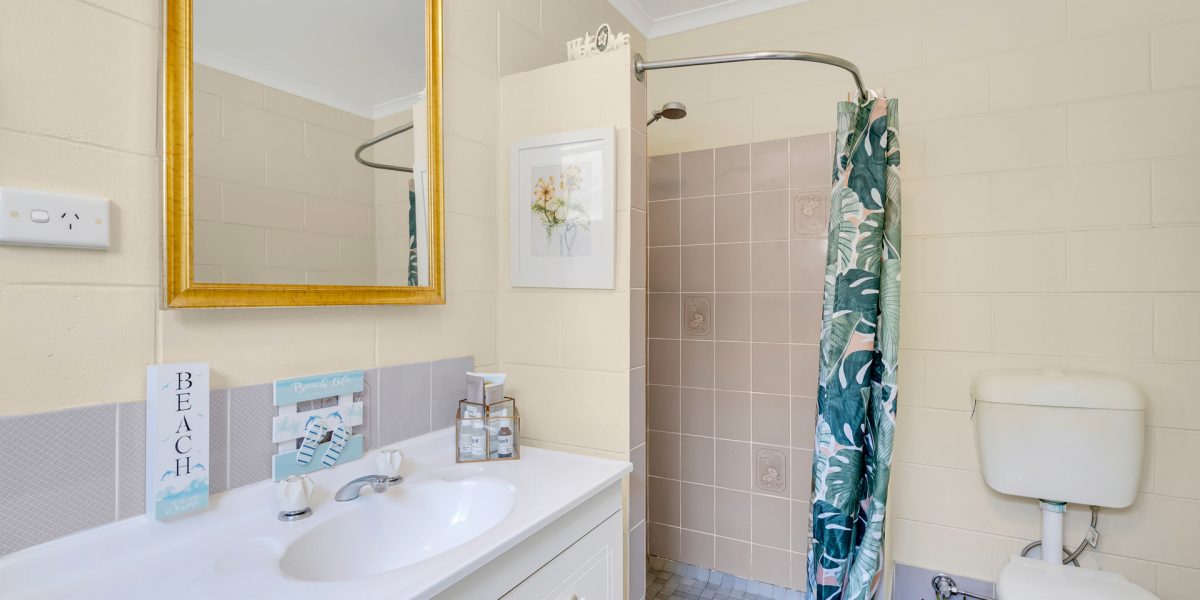 11/108-110 Mayers Street, Manunda, QLD 4870 AUS