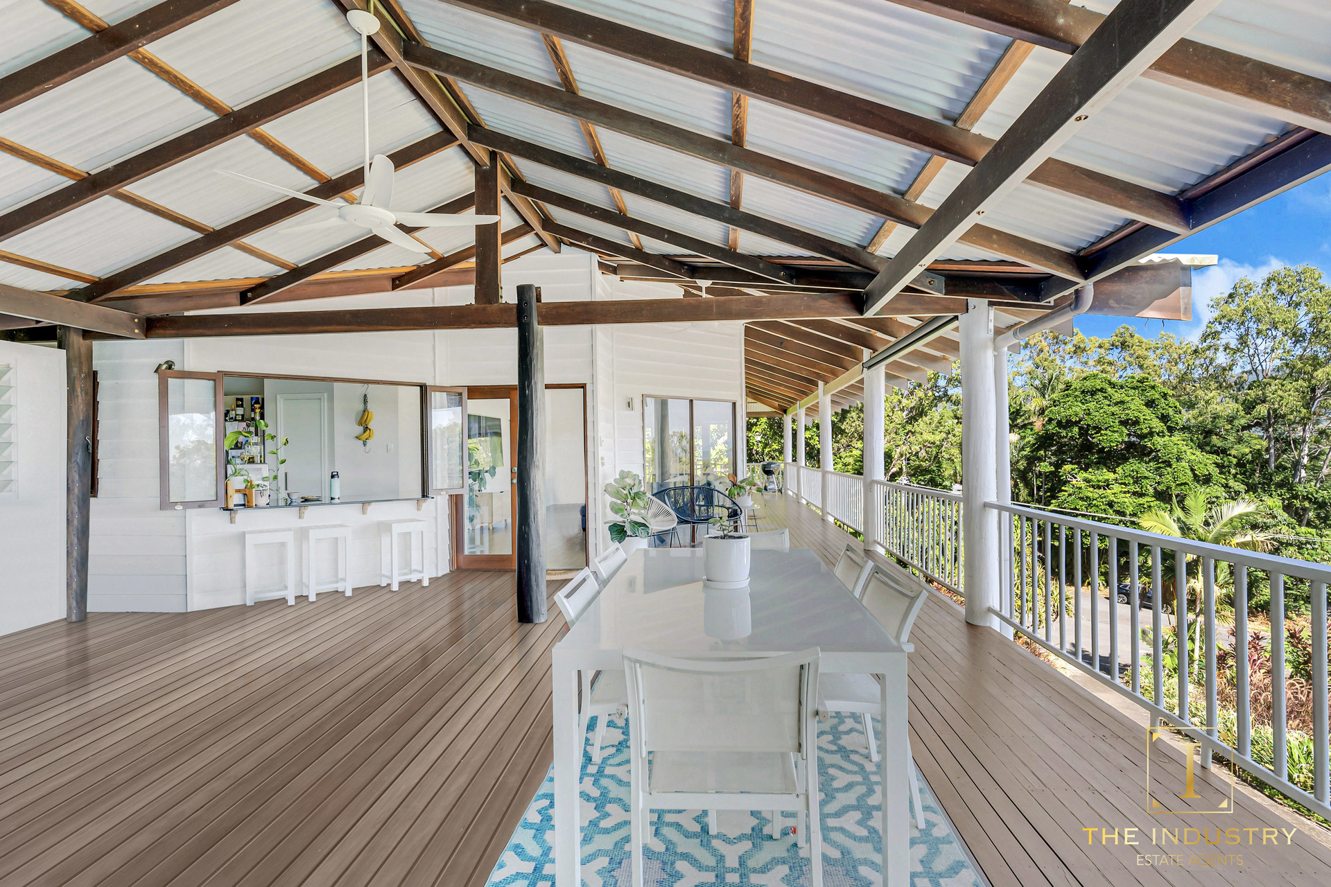 4 Justine Close, Trinity Beach, QLD 4879 AUS