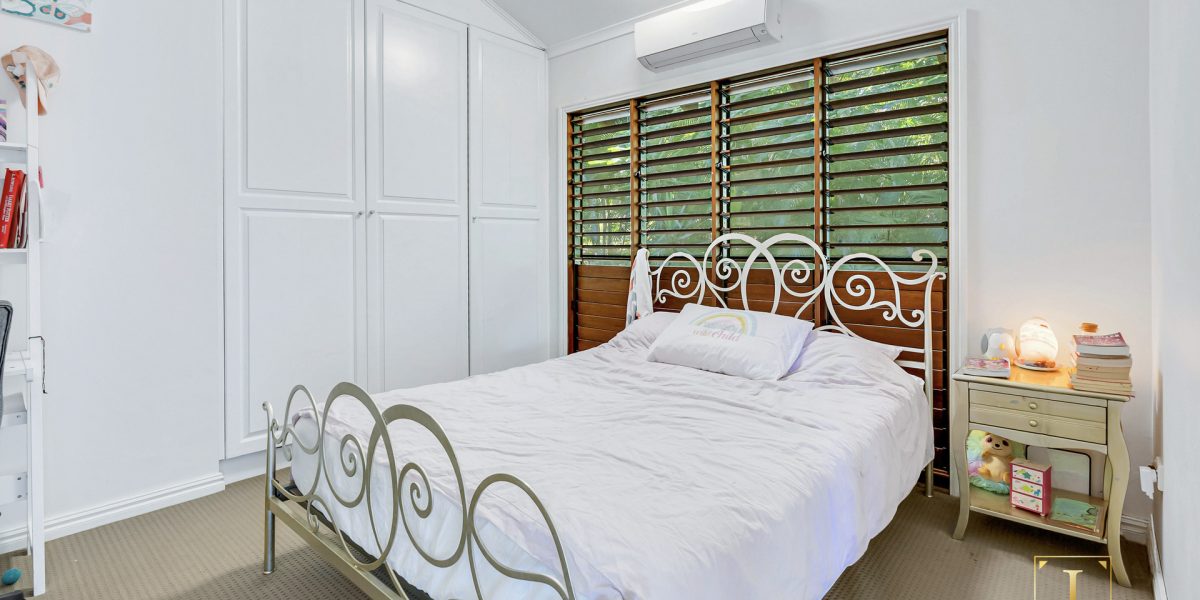 4 Justine Close, Trinity Beach, QLD 4879 AUS