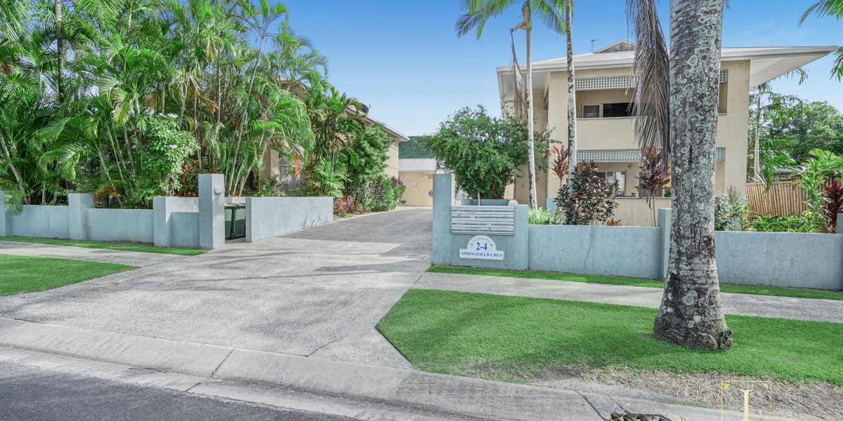 10/2-4 Springfield Crescent, Manoora, QLD 4870 AUS