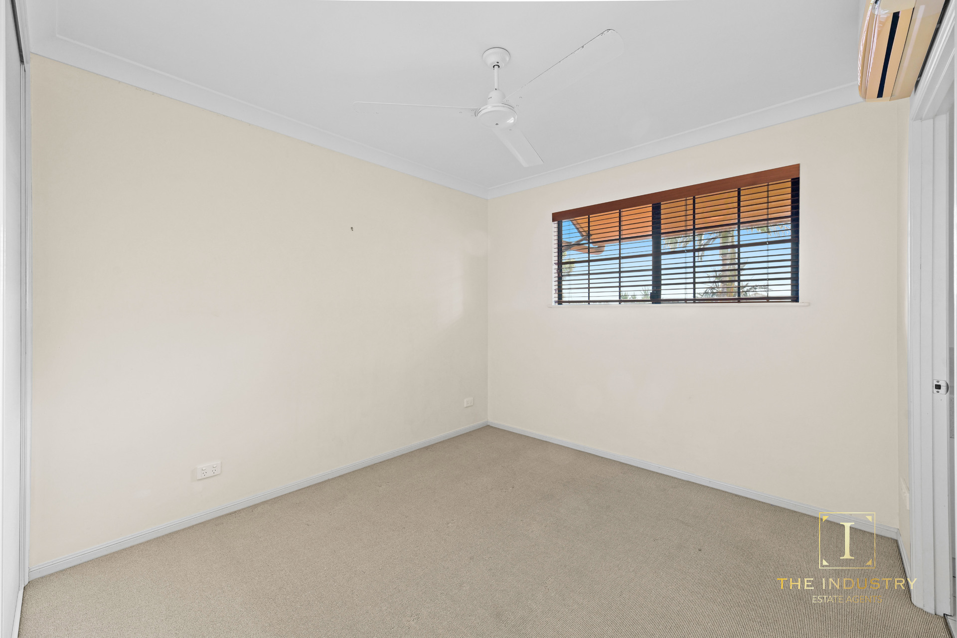 10/11-19 Stratford Parade, Stratford, QLD 4870 AUS