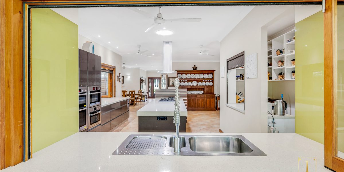 10-12 Evergreen Street, Clifton Beach, QLD 4879 AUS