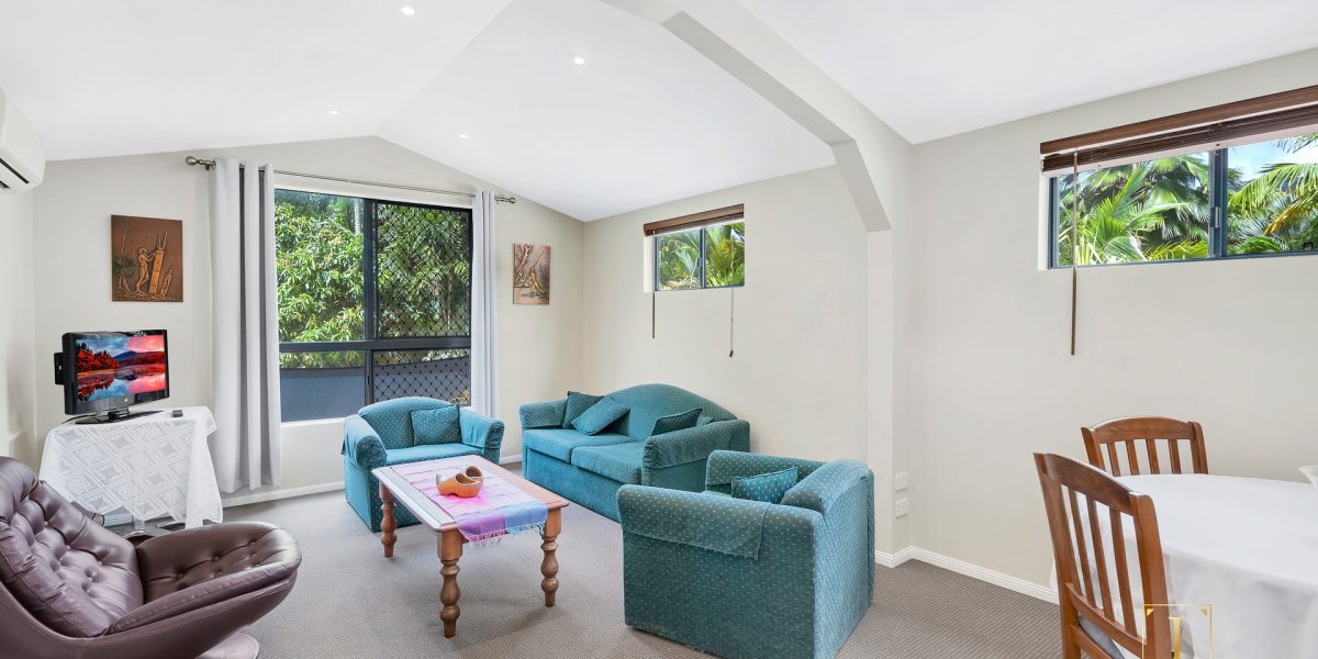 10-12 Evergreen Street, Clifton Beach, QLD 4879 AUS