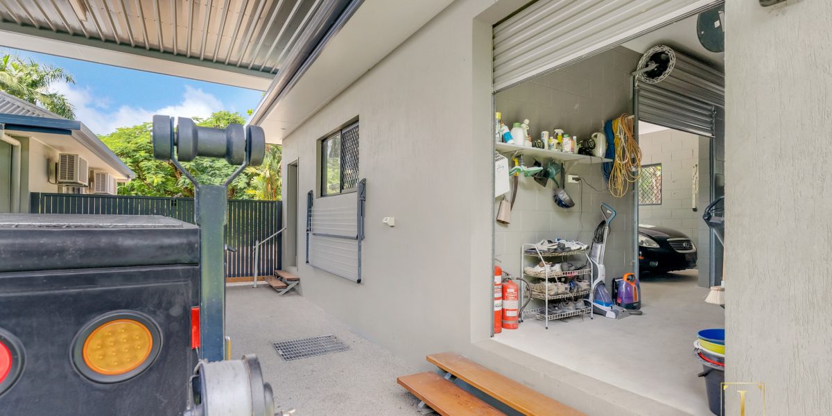 10-12 Evergreen Street, Clifton Beach, QLD 4879 AUS