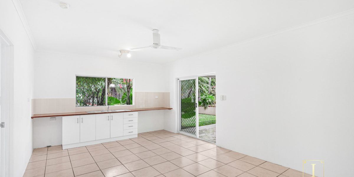 14 Volute Close, Trinity Beach, QLD 4879 AUS