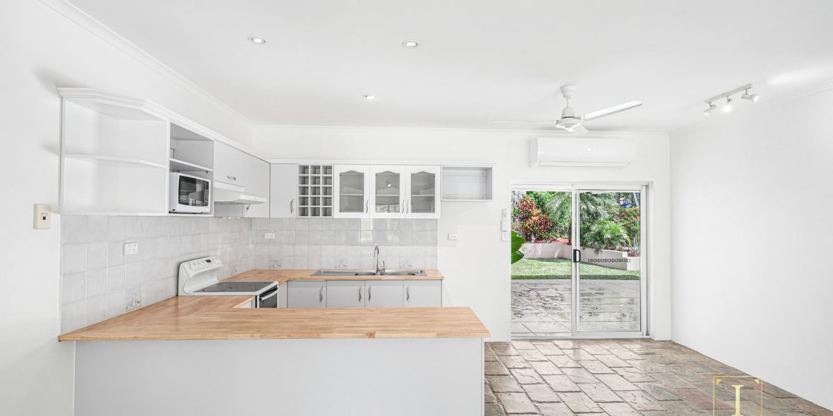 14 Volute Close, Trinity Beach, QLD 4879 AUS