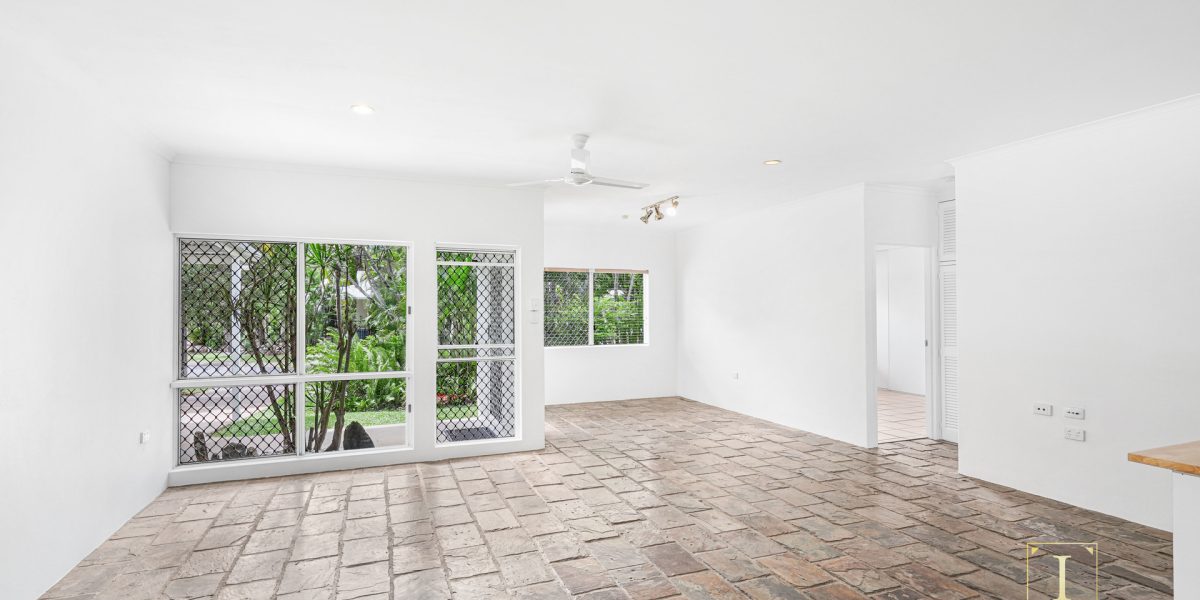 14 Volute Close, Trinity Beach, QLD 4879 AUS