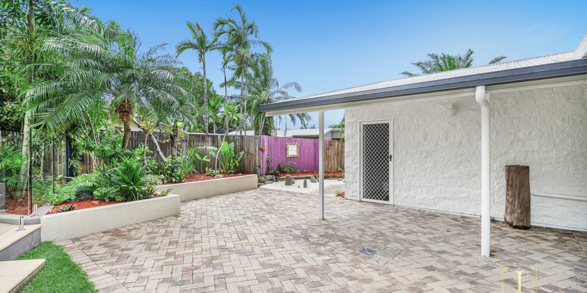 14 Volute Close, Trinity Beach, QLD 4879 AUS