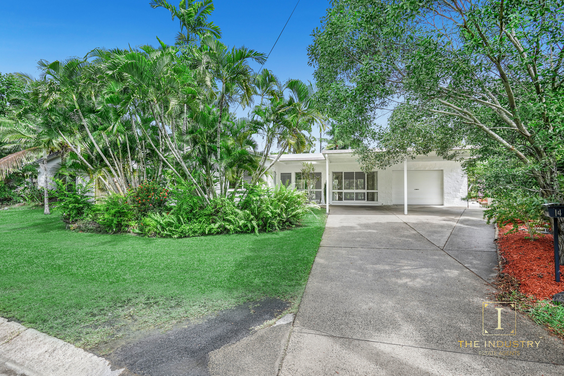 14 Volute Close, Trinity Beach, QLD 4879 AUS