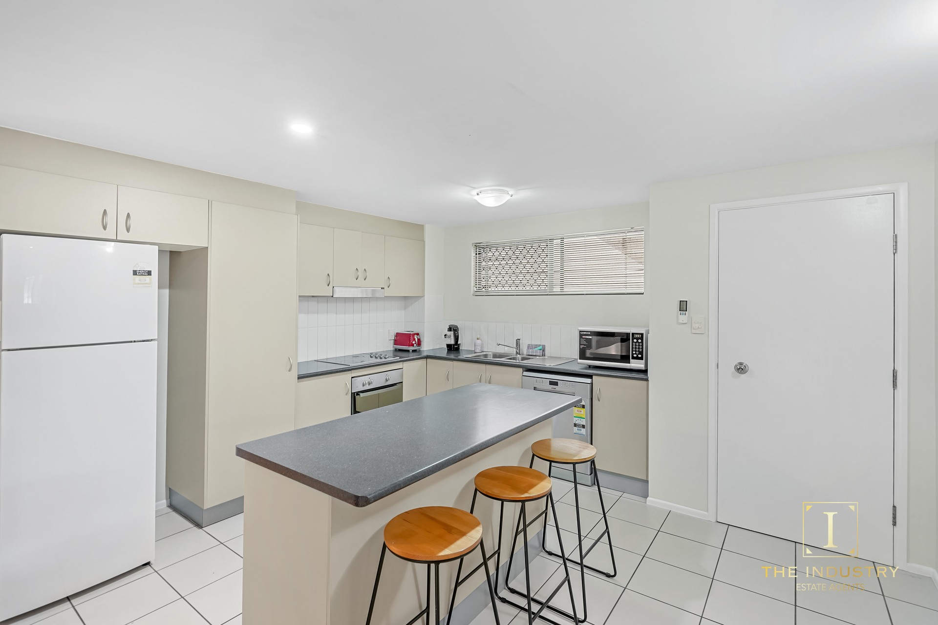 6/82-86 Martyn Street, Parramatta Park, QLD 4870 AUS