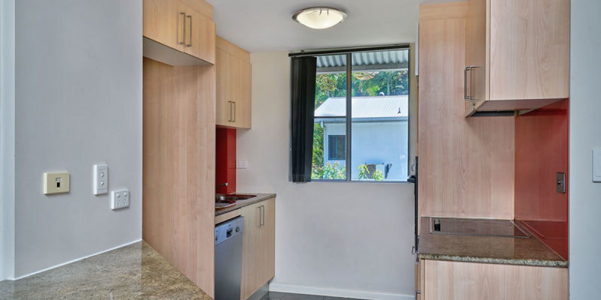 8/242 Grafton Street, Cairns North, QLD 4870 AUS