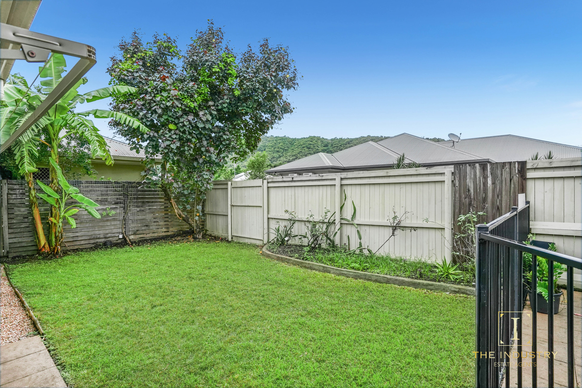 24 Quarterdeck Street, Trinity Beach, QLD 4879 AUS